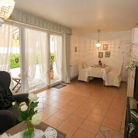 In Mit Schoener Terrasse Holiday home