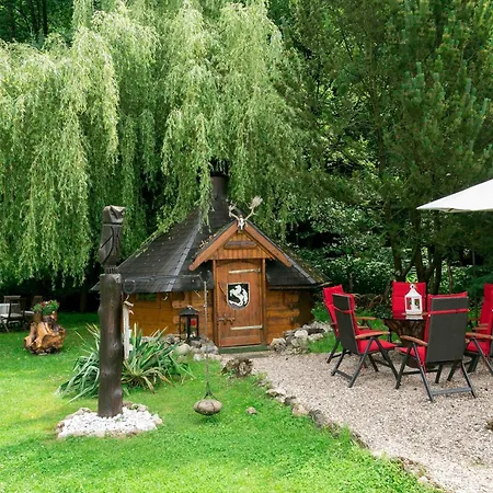 In Mit Schoener Terrasse